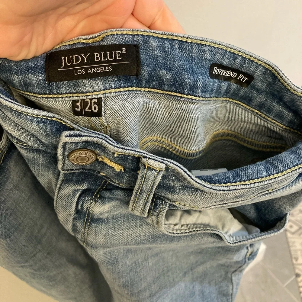 Judy Blue Boyfriend Fit Jeans Sz 26 Relaxed Fit Cuffed High Rise - Picture 3 of 3